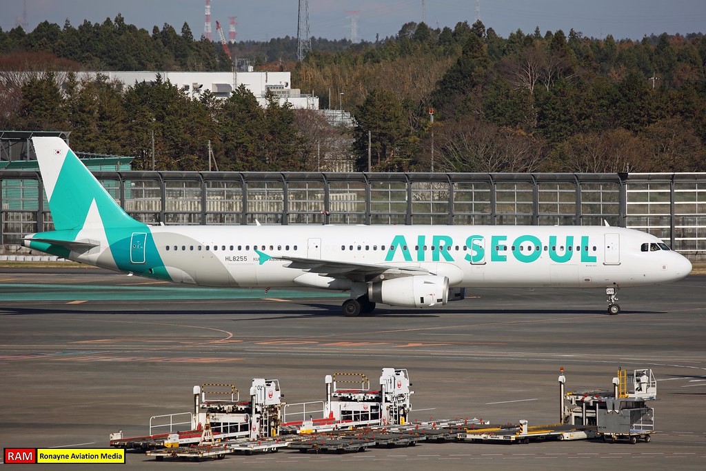 HL8255 - A321 - Air Seoul