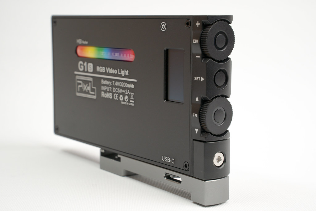 8周年記念イベントが Pixel G1S RGB LED ビデオライト 撮影用ライト 撮影照明ライト2500K-8500K CRI 97  360°フルカラー USB