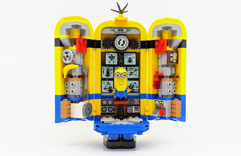 LEGO Brick-built Minions