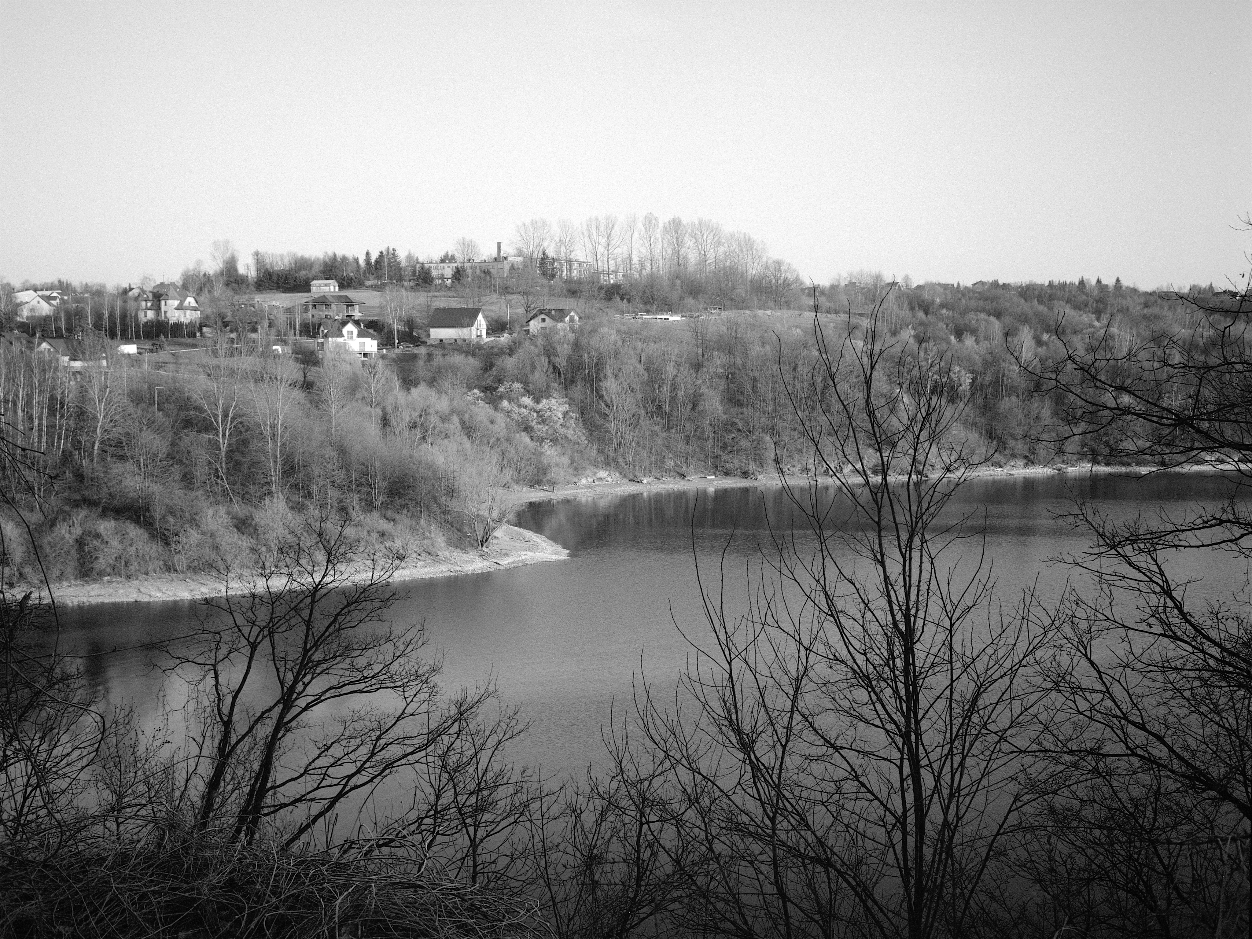 Domy nad jeziorem / Houses at the lake