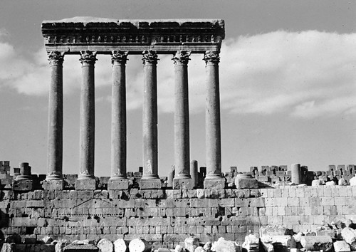 Jupiter temple columns Beirut edit