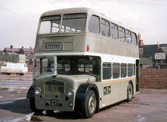 Green Bus Company . Rugeley , Staffordshire . 32 VFM620 . Rugeley Garage yard , Staffordshire . Sunday 19th-April-1970 .