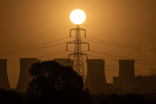 sunrise sun morning spring yorkshire power electricity generatingstation powerstation powerplant electricgrid eggborough