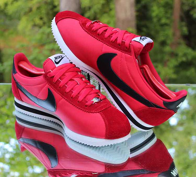 Nike Classic Cortez Nylon Men's Size 11 Hyper Red Black Wh… | Flickr