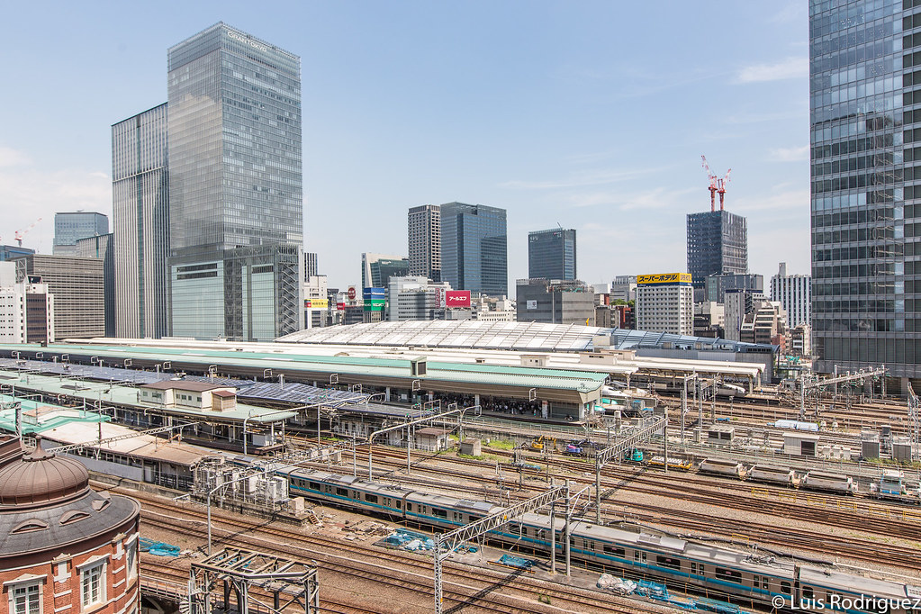 La estaci&oacute;n de Tokio tiene 20 andenes en superficie y 8 subterr&aacute;neos