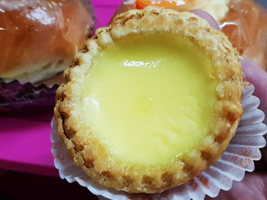 蛋挞 Egg Tart rm$2.20/pc @ 唐记兄弟饼家 TK Bakery SS15