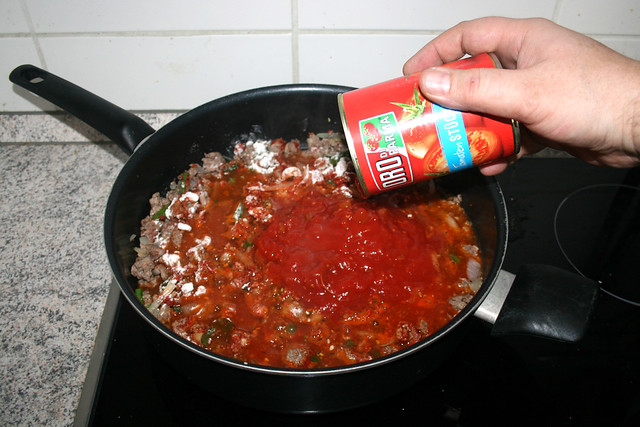 11 - Tomaten addieren / Add tomatoes