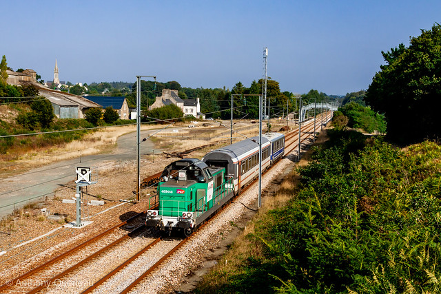 05 septembre 2013  BB 69448 Train 810341 Rennes -> Brest Plouigneau (29)