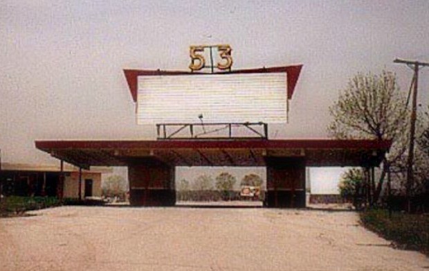 Former 53 Drive In, Palatine, Illinois