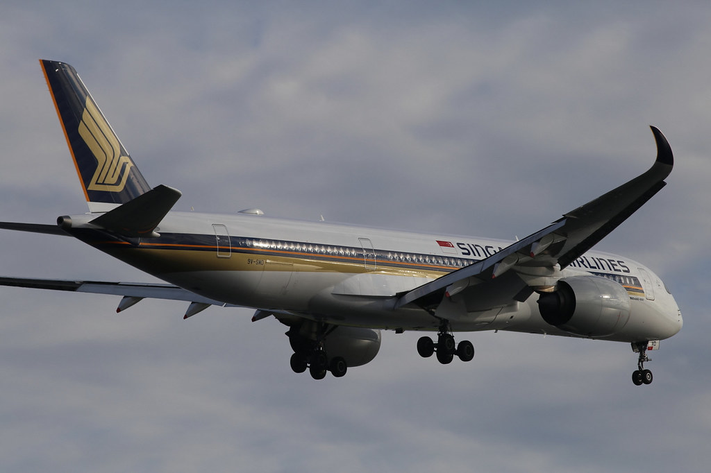 Singapore Airlines 9V-SMD