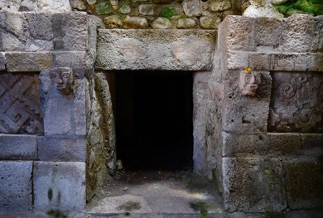 Facade of Tomb 30, Yagul