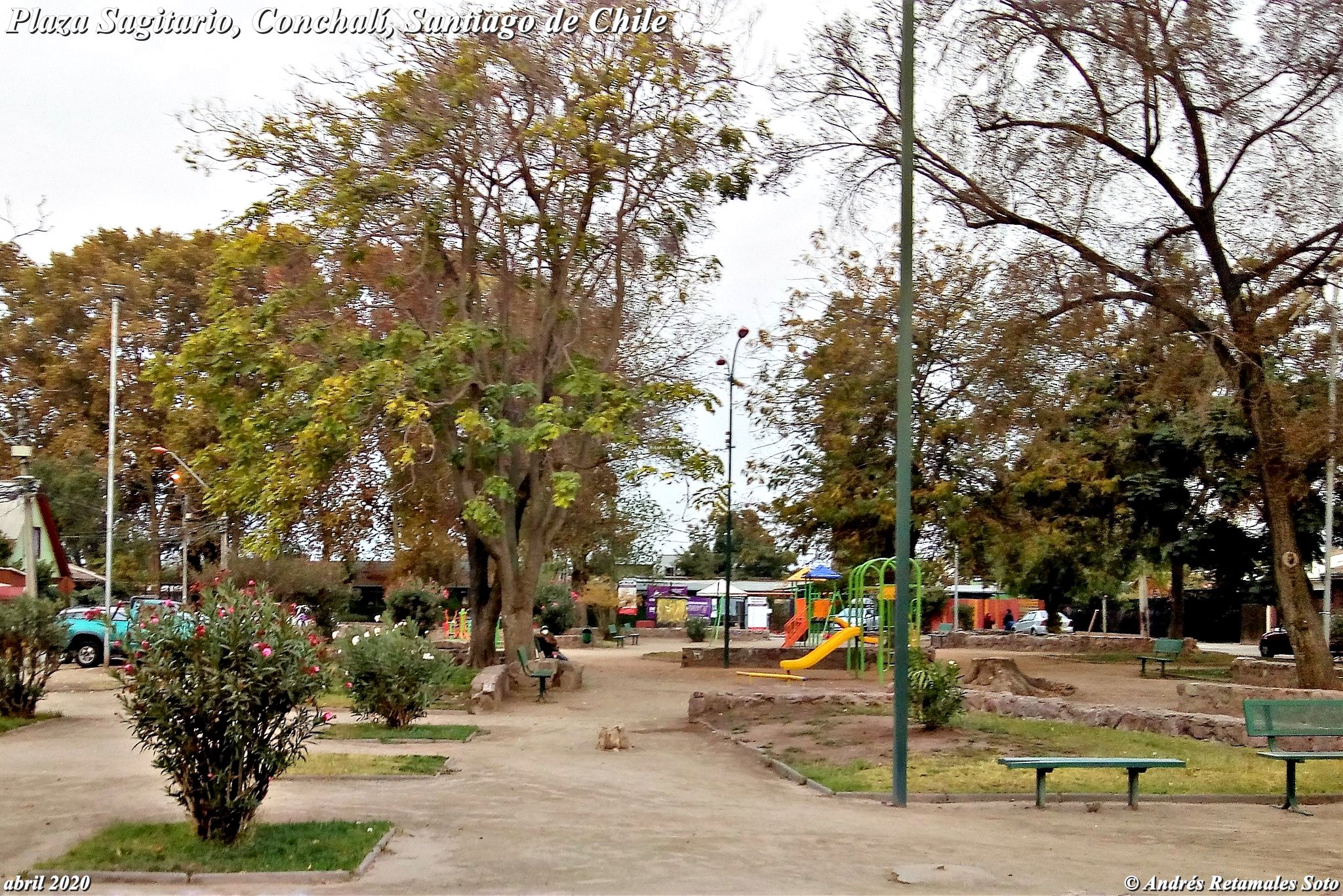 Plaza Sagitario, Conchalí, Santiago de Chile, abril 2020. 🌳🆑 #Conchalí #Chile