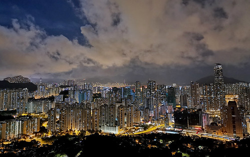 hongkong china asian chinese asia composition city urban cityscape landscape cloud clouds tsuenwan night lights travel newterritories
