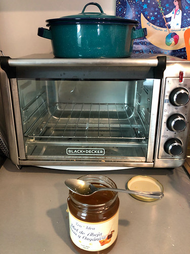 Toaster oven, pot, honey