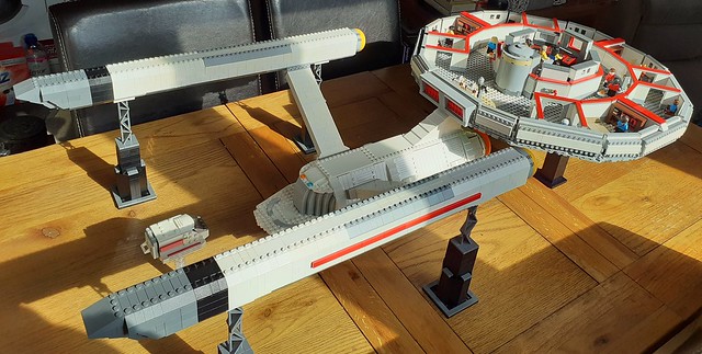 USS Enterprise NCC-1701,   #USSEnterprise #LEGO #StarTrek #LegoStarTrek #StarTrekLego #AFOL #Minifig #Minifigs #Minifigure #Minifigures a LEGO™ creation