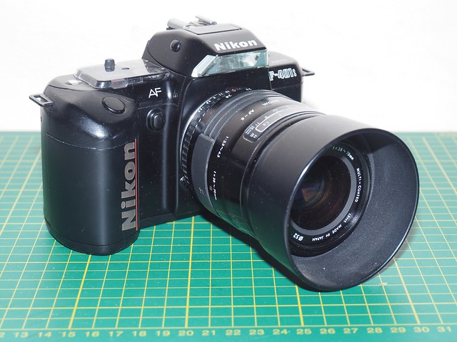 Nikon F401S and 28-80 Zoom