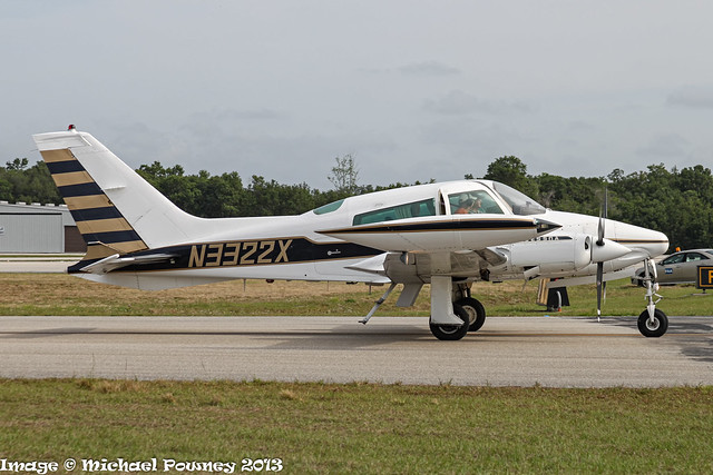 N3322X - 1974 build Cessna T310Q, taxiing at Lakeland during Sun 'n Fun 2013