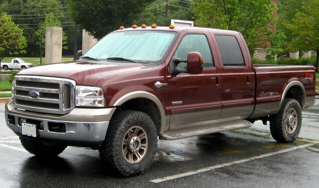 Ford_F-350_King_Ranch_--_09-12-2010