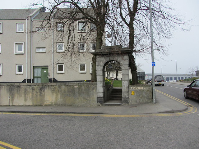 Gateway of Mount Pleasant. 1 Canal Street / Mounthooly, Aberdeen