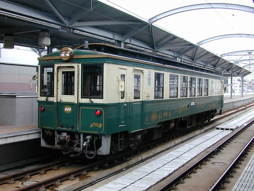 Matsuura Railway MR-500 series in Sasebo.Sta, Sasebo, Nagasaki, Japan / May?, 2003