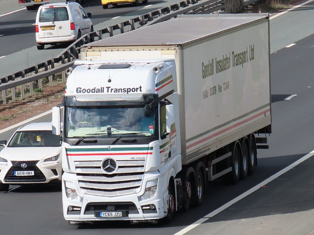 Goodall Transport, Mercedes Actros (YC65JZU) On The A1M Southbound