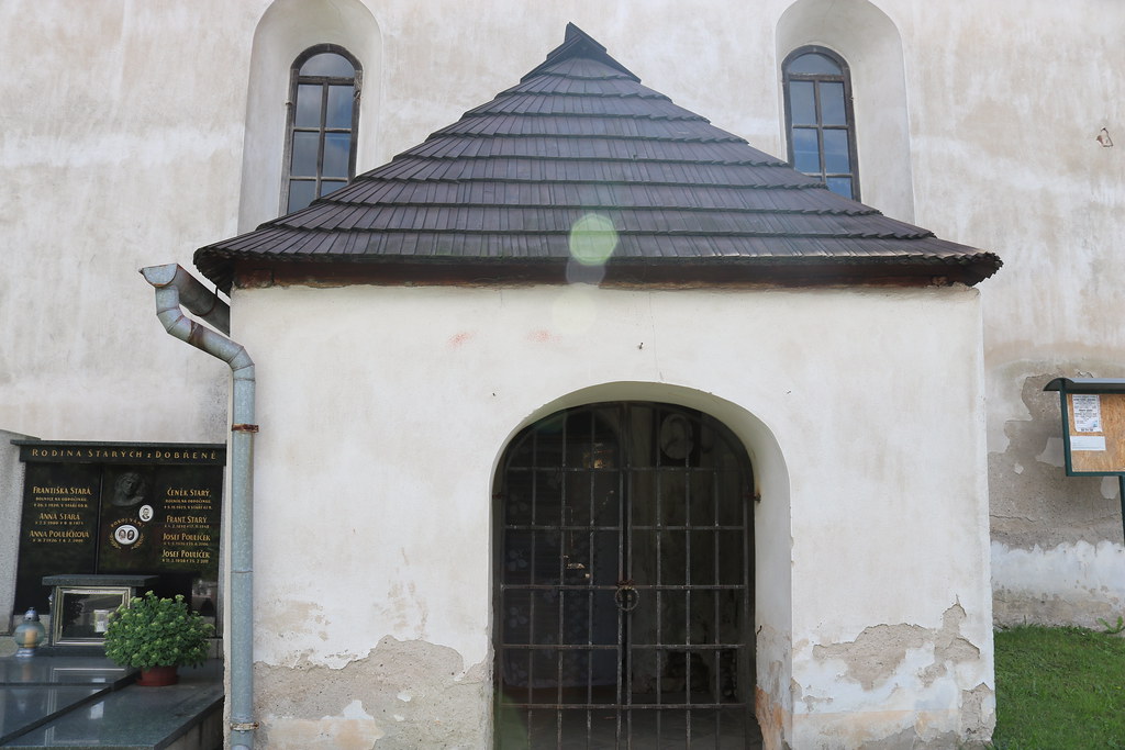 kostel sv. Václava v Dobřeni