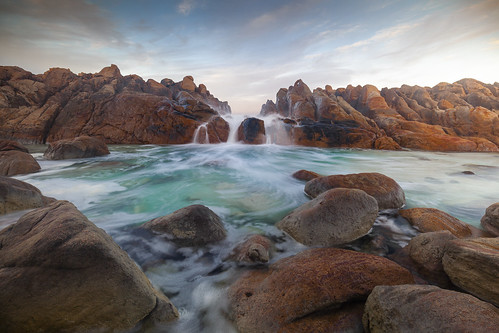 naturalspa westernaustralia sunrise ocean rocks water morning australia
