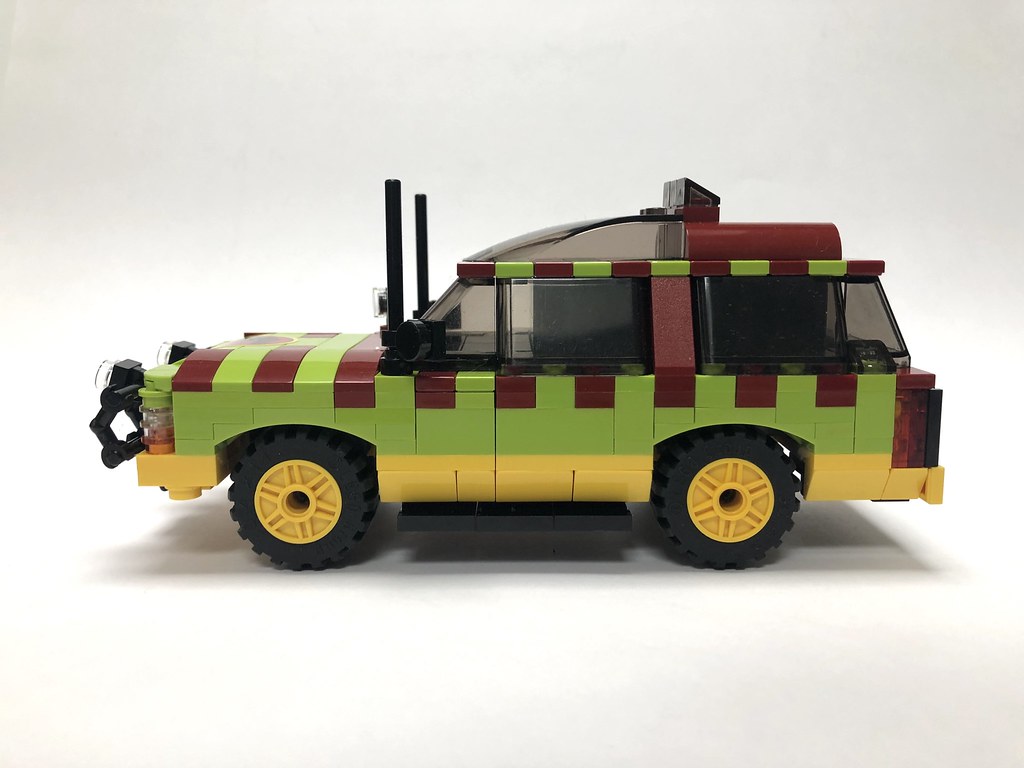 Lego MOC Jurassic Park Jeep Explorer