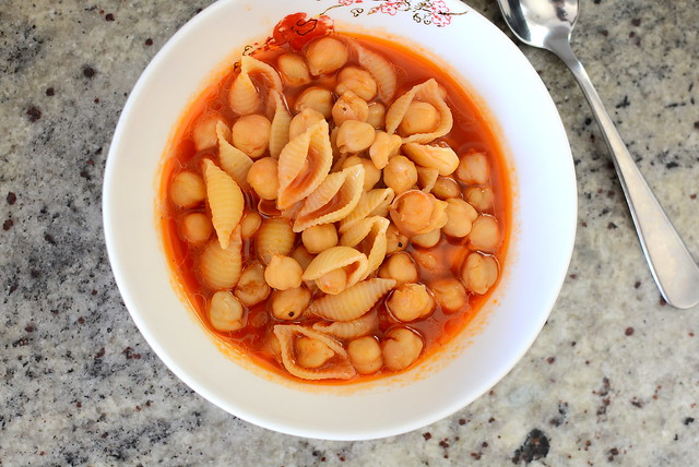 Quick Pasta and Chickpea Soup