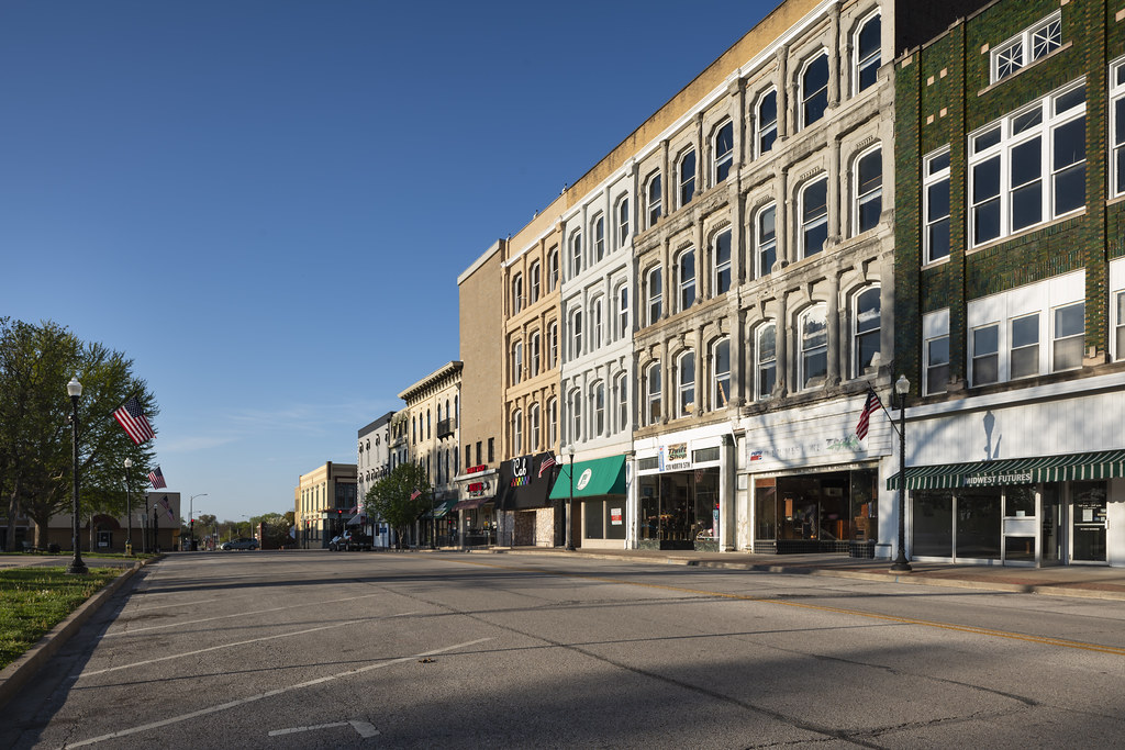 Downtown Quincy, Illinois | N 5th Street in Quincy, Illinois… | Flickr