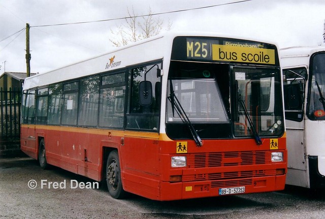 Bus Éireann LS 107 (89-D-52353).