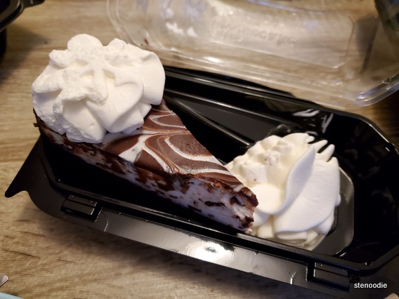 Cheesecake Factory Chocolate Tuxedo Cream™ Cheesecake