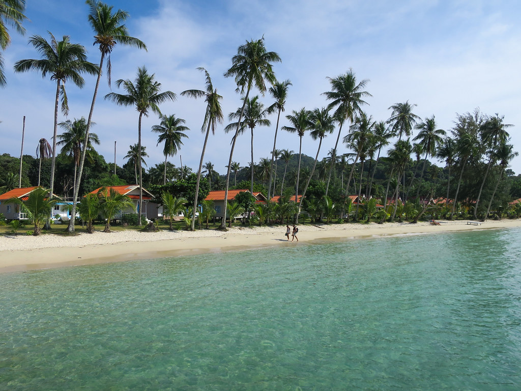 Beach along Siam Beach Resort