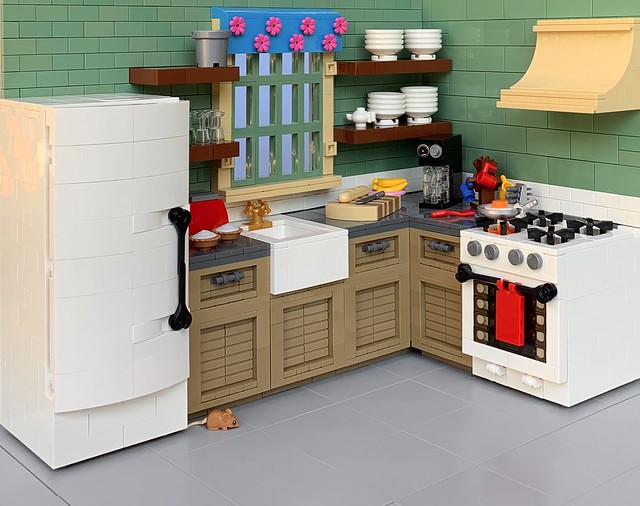 cabinets Microwave and foodAll parts Used LEGO City Lego Kitchen 