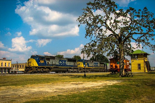 csxt coal railroad train tower flatonia texas locomotive sd70mac