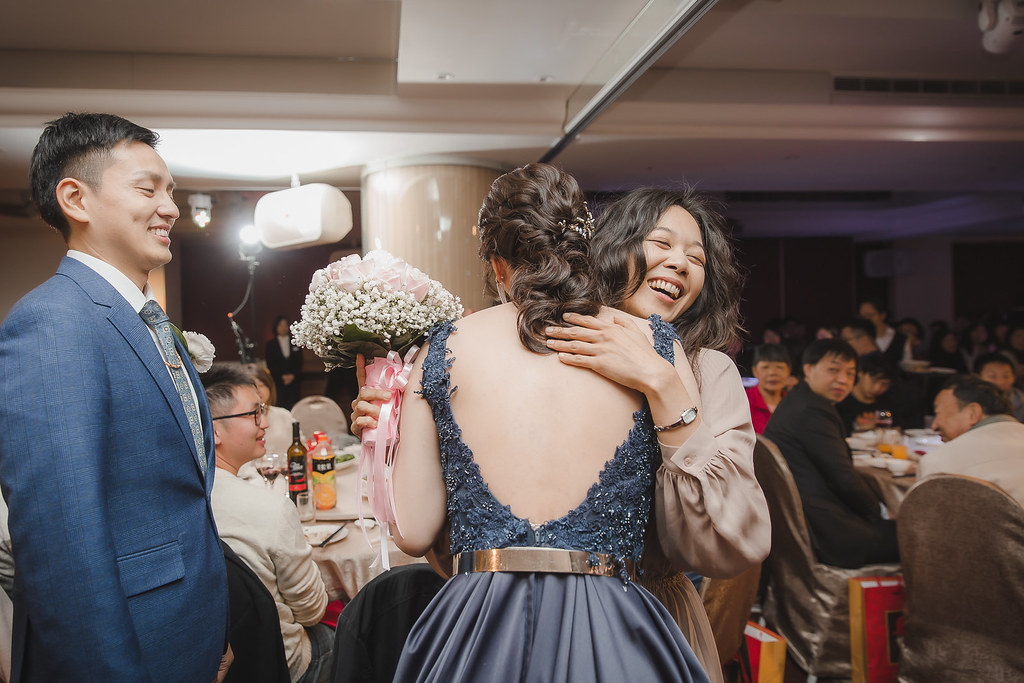 [婚禮攝影]庚祐曉薇 文定迎娶午宴@春申食府-最專業的團隊完成每場完美婚禮紀錄，拍的不只好更要快! #婚攝