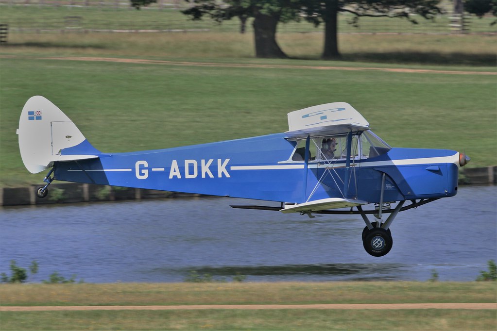 G-ADKK : DH.87B Hornet Moth