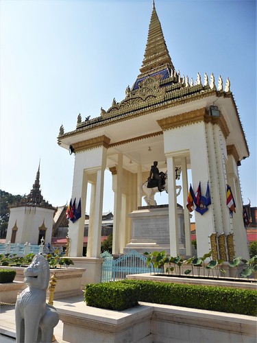 ca-phnom penh 2-monuments (30)