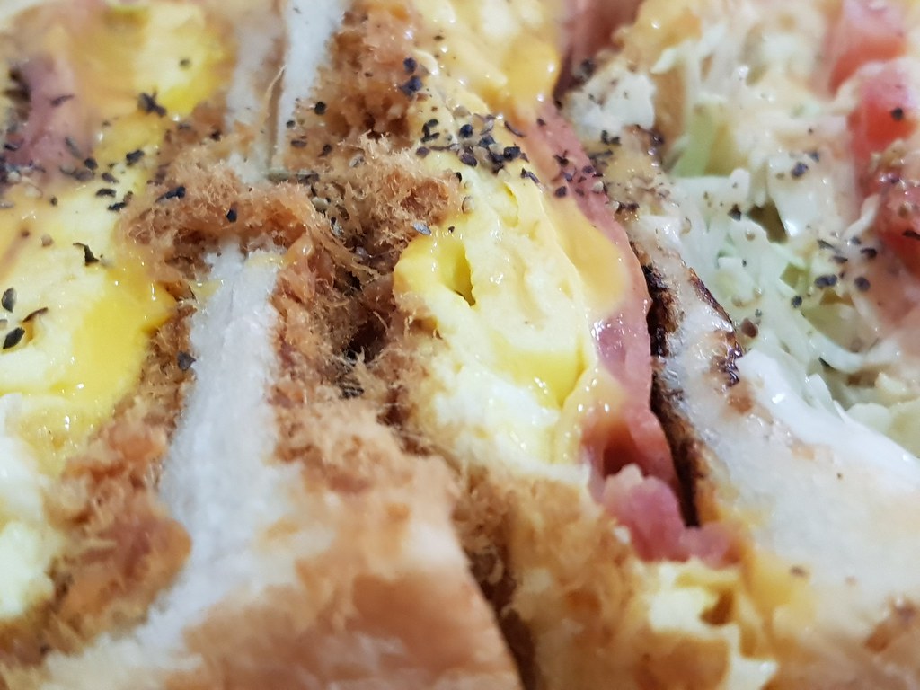 肉蛋總匯加起司 Jumbo Pork Sandwich w/Cheese rm$13 @ 多司号 The Toast House SS15