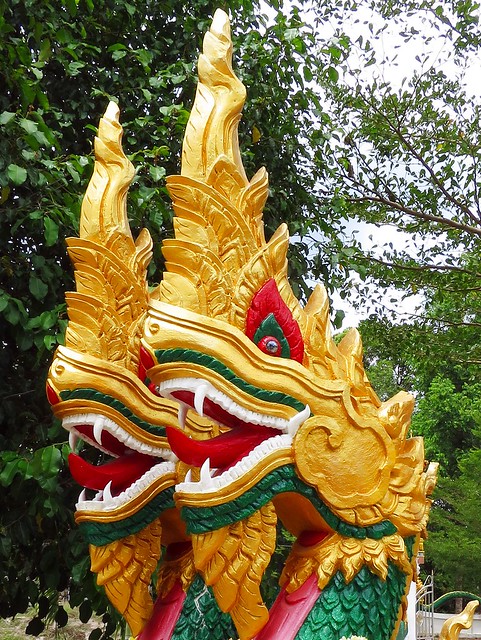 Wat Ampawad