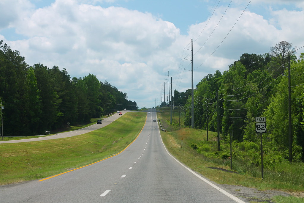 US82 East Sign - Near Tuscaloosa