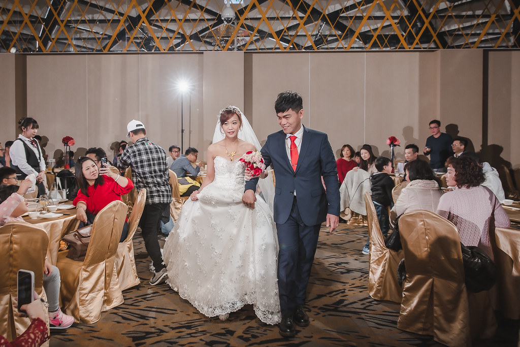 [婚禮攝影]中豪佳玲 迎娶晚宴@桃園晶宴會館-最專業的團隊完成每場完美婚禮紀錄，拍的不只好更要快! #即拍即印