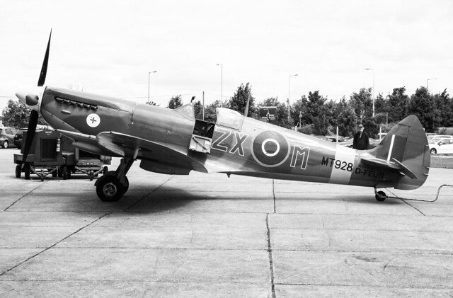 MT928 (D-FEUR) Spitfire Mk.VIIIc