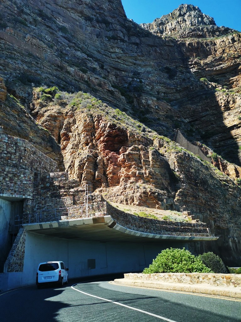 Semi-open tunnel along Chapman's Peak Drive