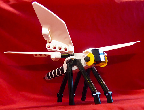 LEGO Dragonfly | by HowieLEGO