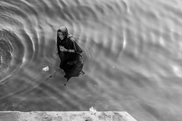 Bathing in the Ganges, Black & White