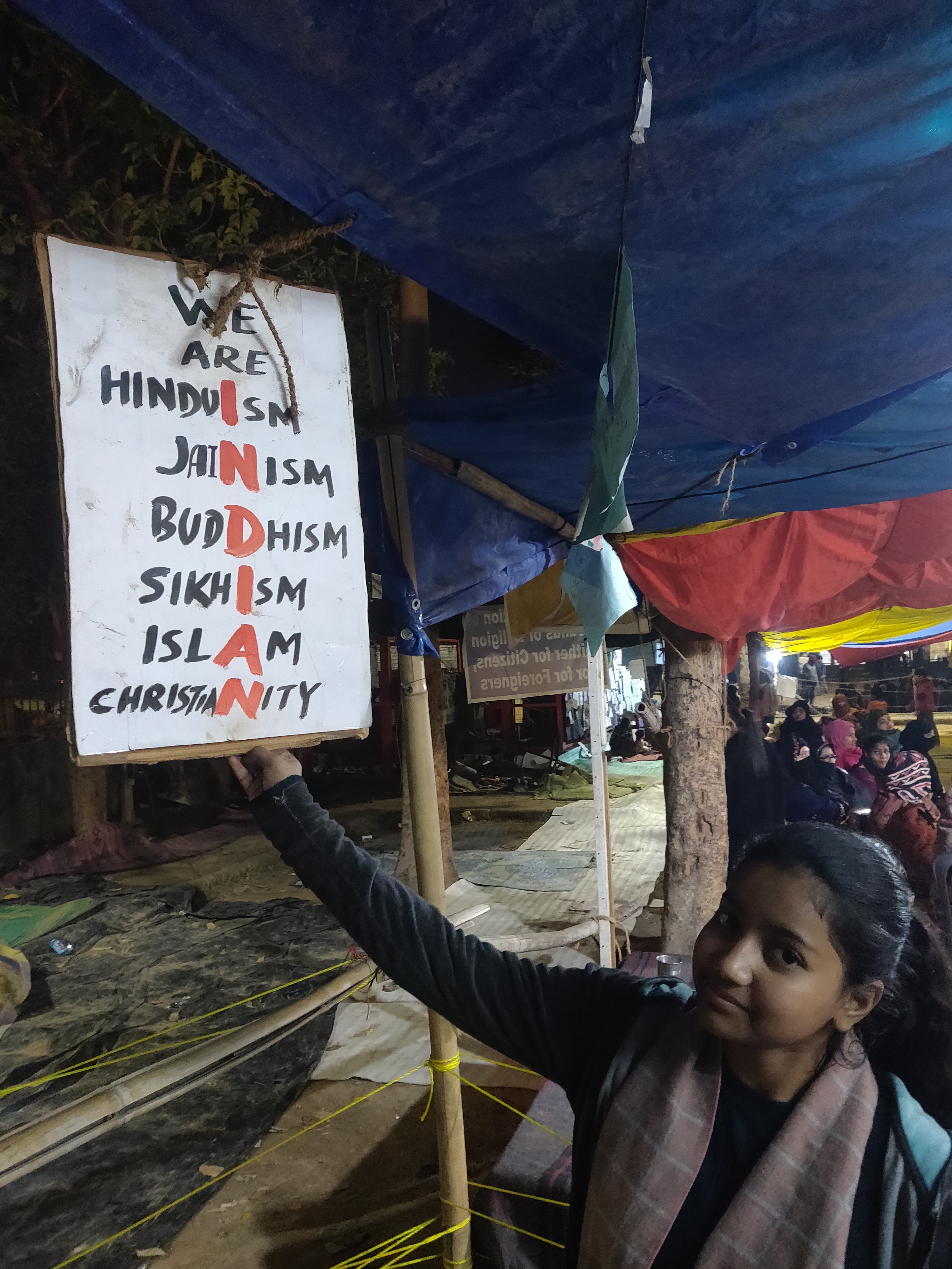 Young volunteer, anti-CAA sit-in in Hauz Rani, Delhi, India, 2020 | J-T.M.
