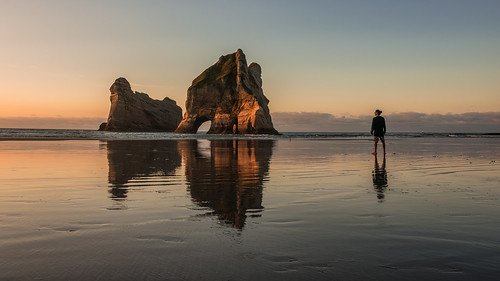 neuseeland newzealand beach strand spiegelung reflection reflektionen sunset sonnenuntergang felsen rocks lowtide ebbe