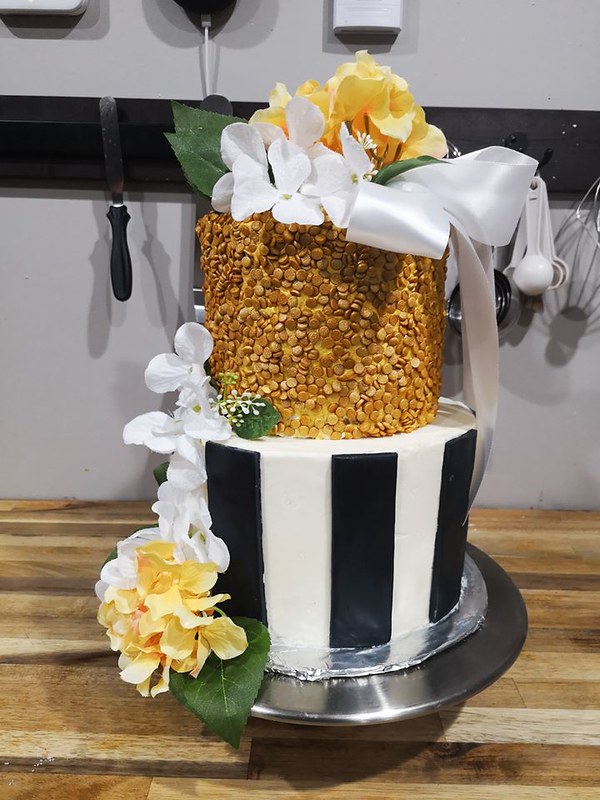Gold Sequin Cake from Cakes, Cookies And Caterings By Haley