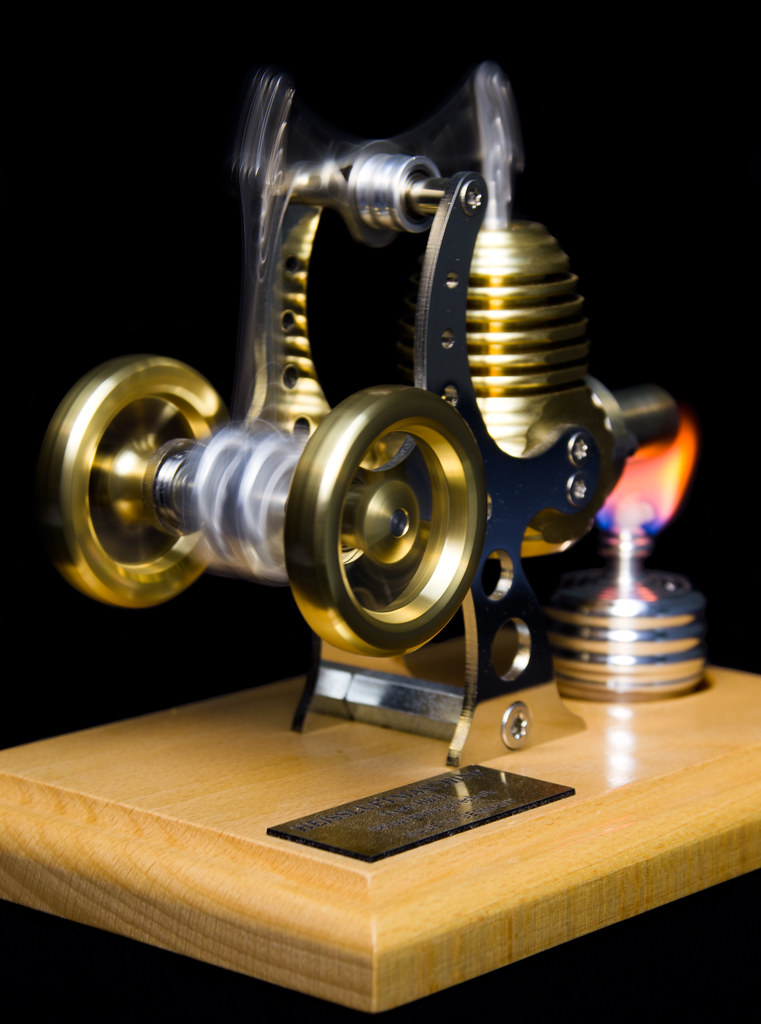 Stirling Engine - 11 | A Stirling engine is a heat engine th… | Flickr